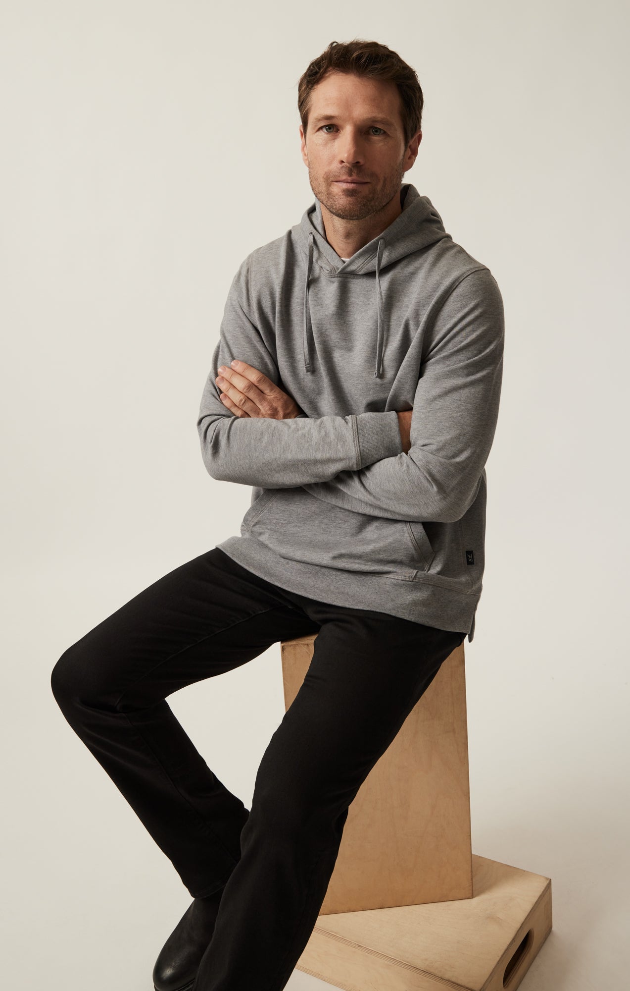34 Heritage French Terry Hoodie In Grey Melange