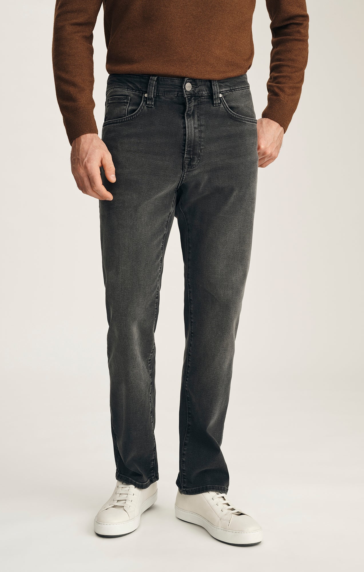34 Heritage Charisma Relaxed Straight Jeans Smoke Brushed Urban
