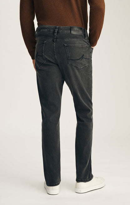 34 Heritage Charisma Relaxed Straight Jeans Smoke Brushed Urban