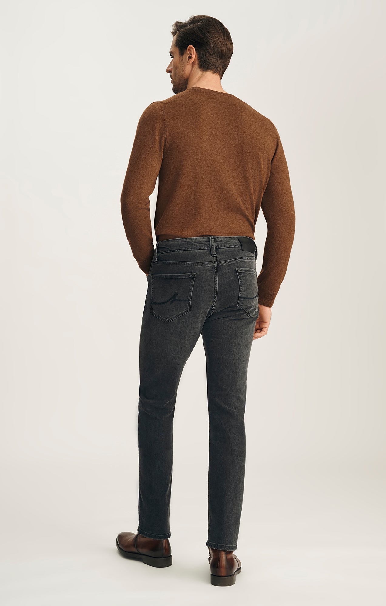 34 Heritage Courage Straight Leg Jeans in Smoke Brushed Urban