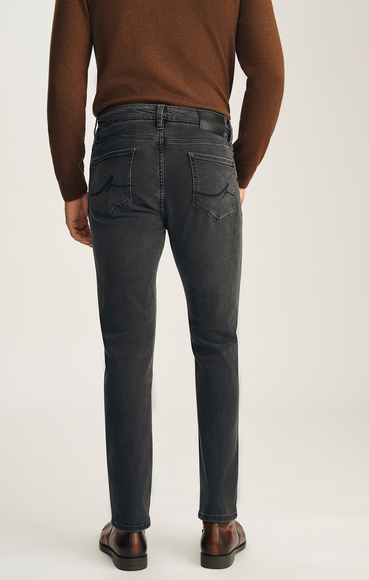 34 Heritage Courage Straight Leg Jeans in Smoke Brushed Urban