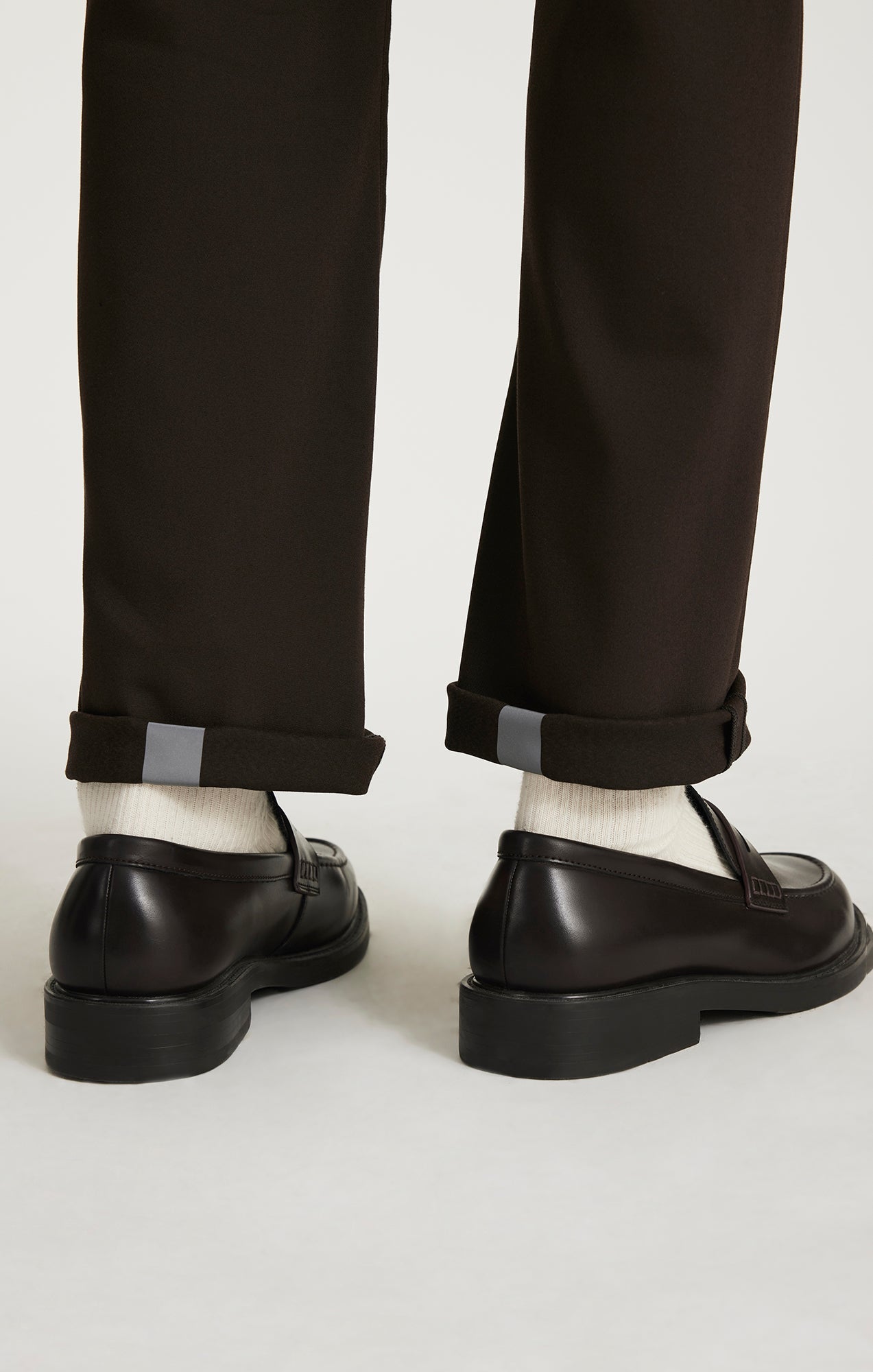 34 Heritage Charisma Relaxed Straight Commuter Pants in Brown