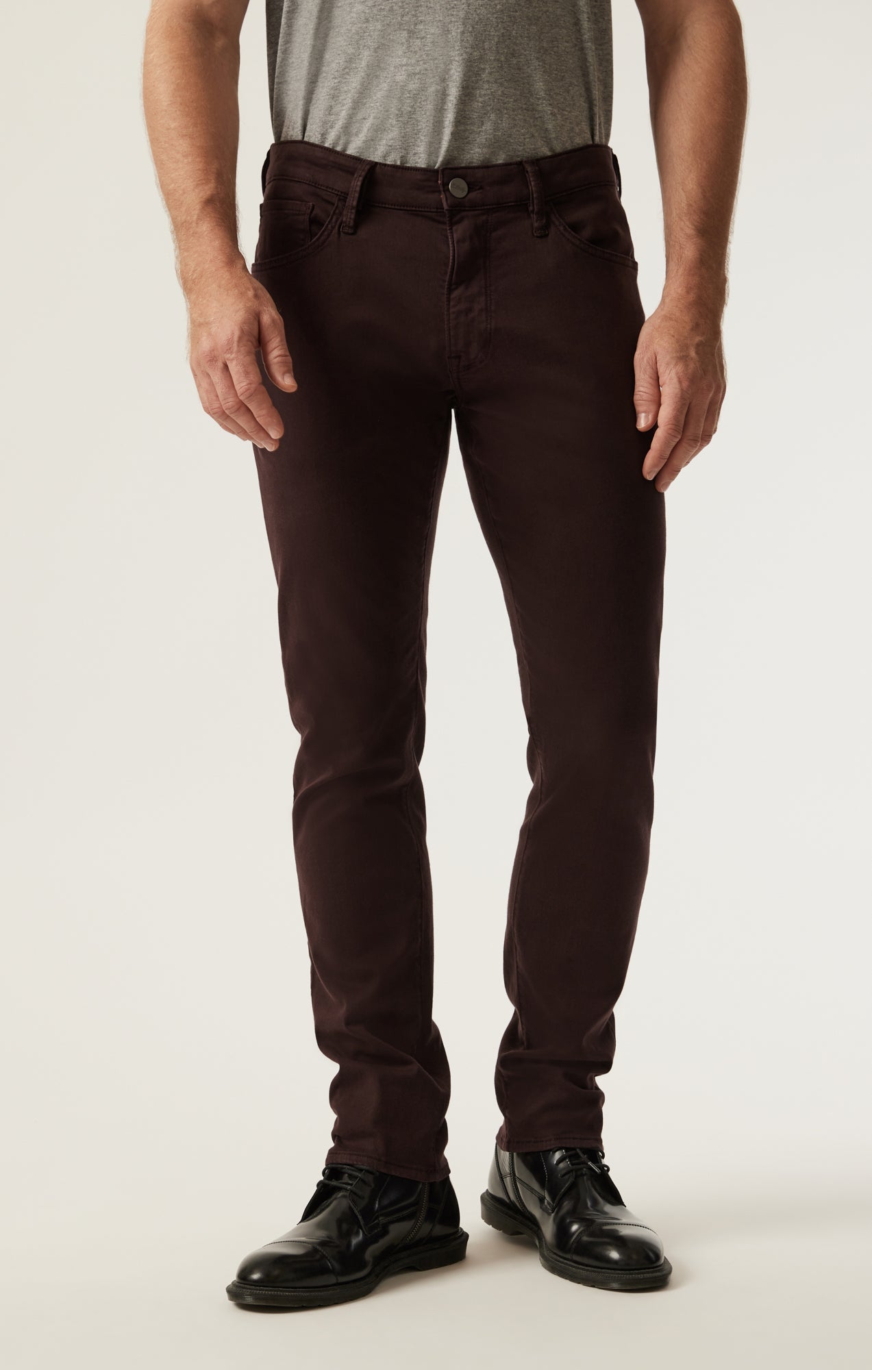 34 Heritage Courage Straight Leg Pants in Burgundy Twill