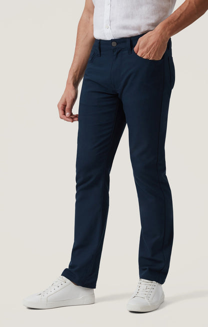 34 Heritage Relaxed Commuter Pants in Navy