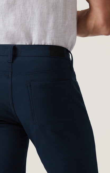 34 Heritage Relaxed Commuter Pants in Navy