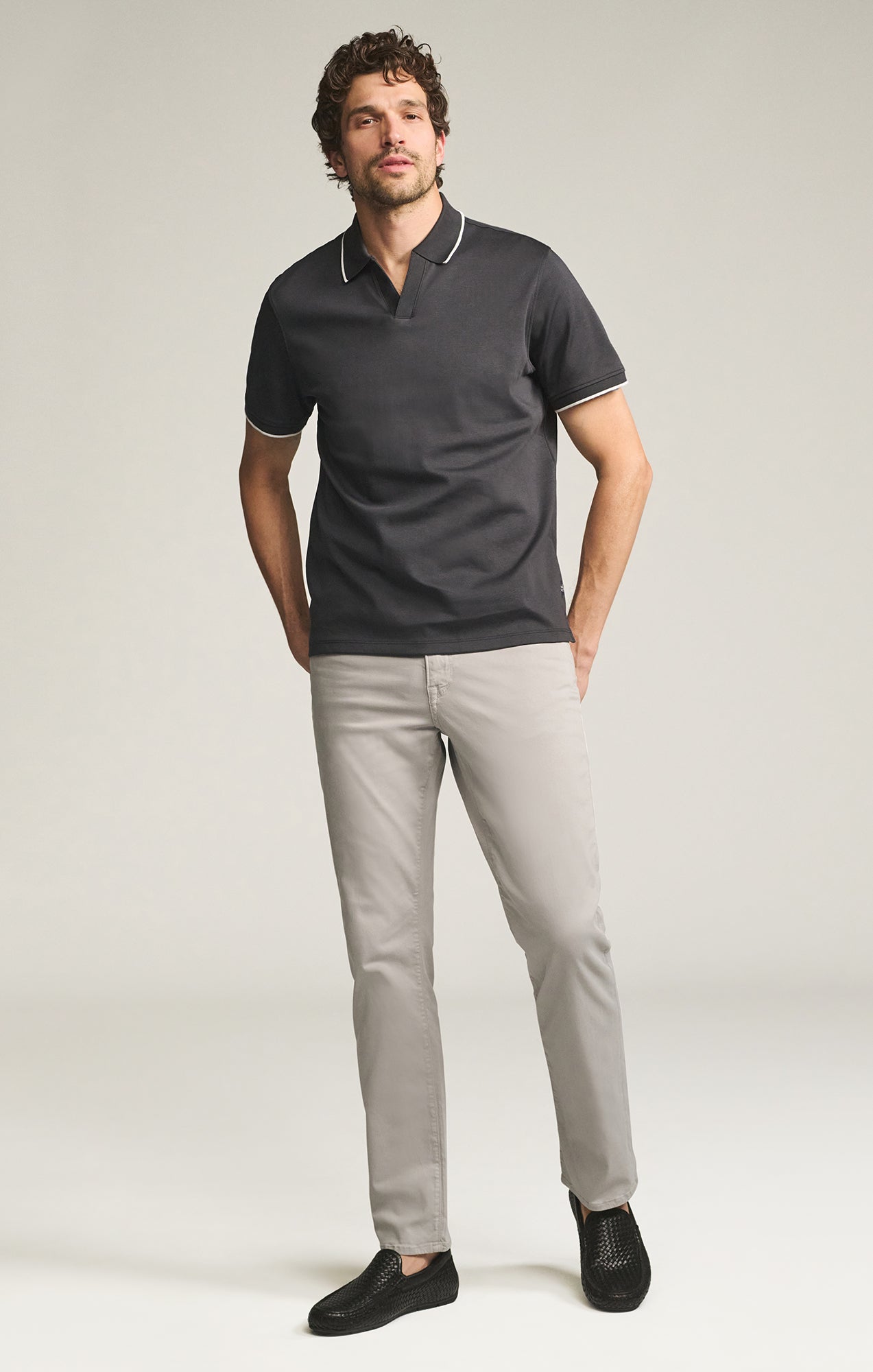 34 Heritage Charisma Relaxed Straight Pants in Cement Twill