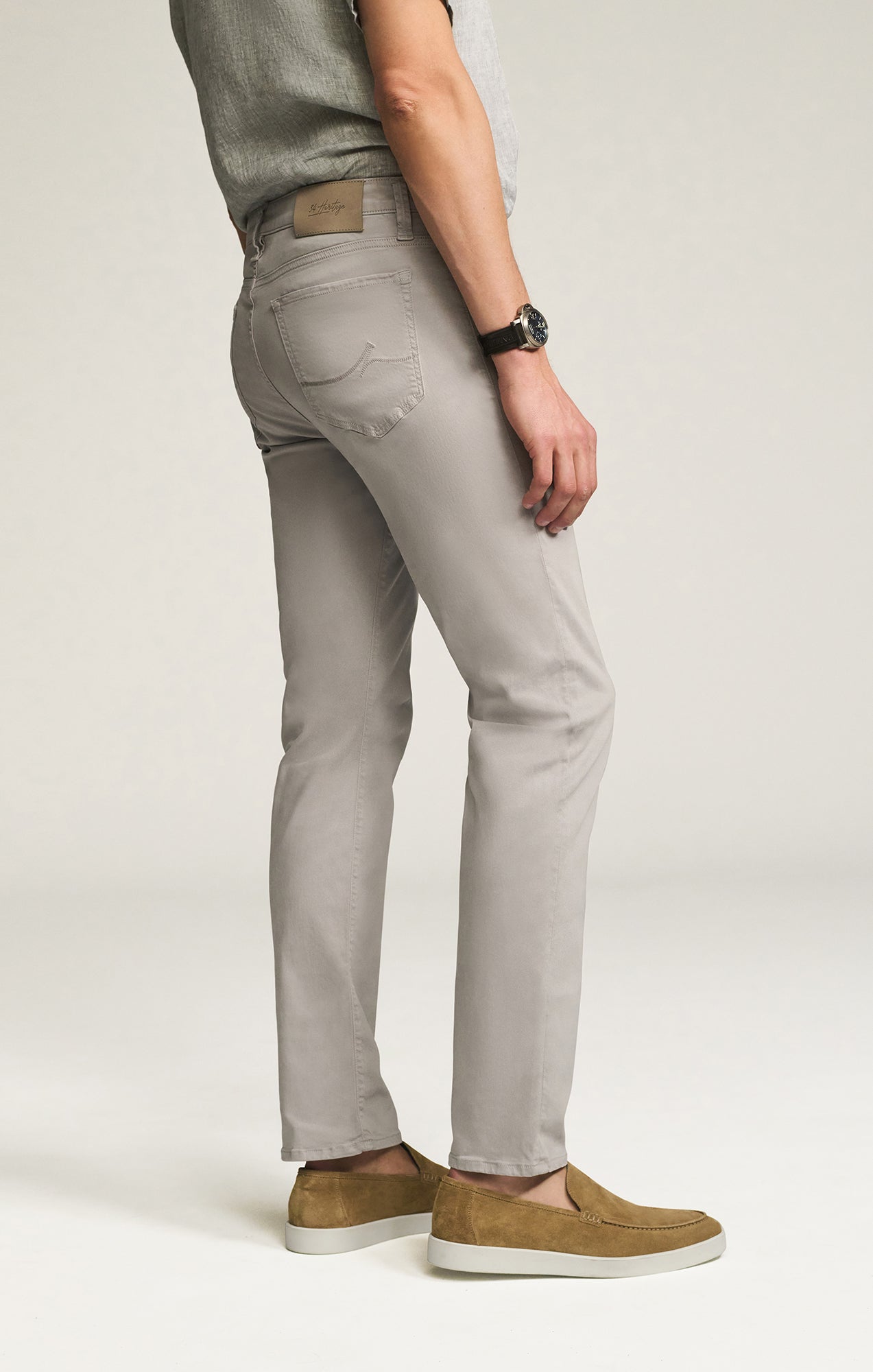 34 Heritage Courage Straight Leg Pants in Cement Twill