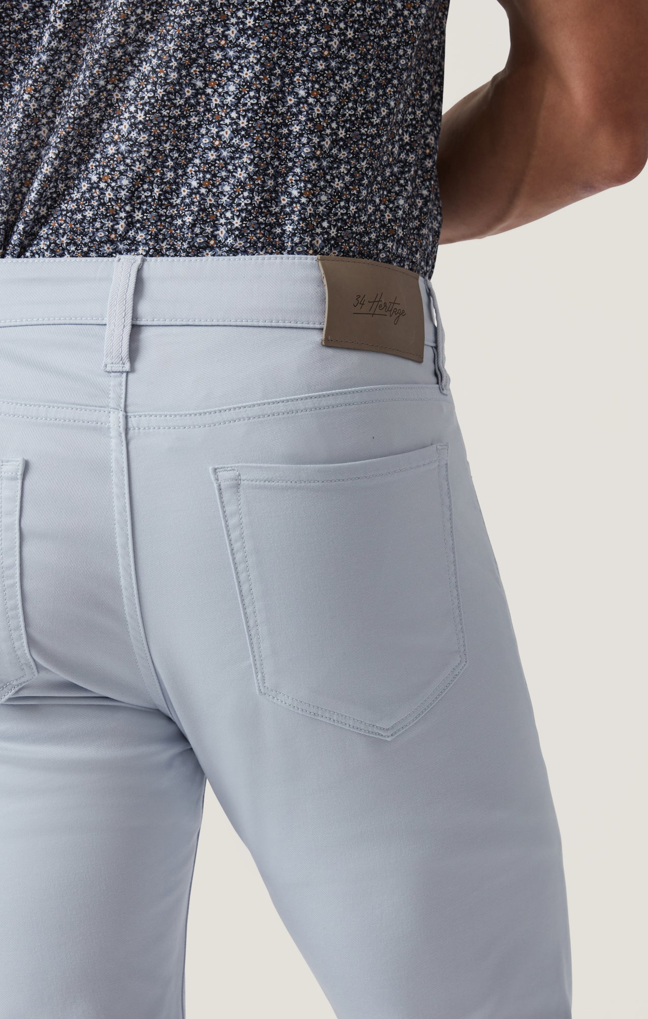 34 Heritage Courage Straight Leg Pants in Sky Blue Coolmax