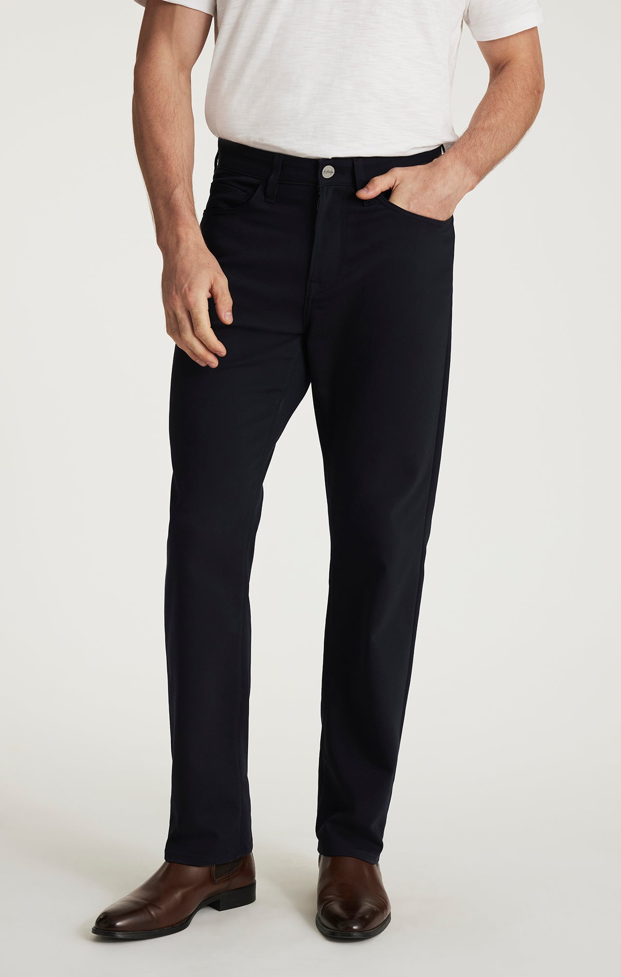 34 Heritage Charisma Relaxed Commuter Pants in Dark Navy