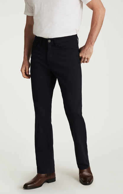 34 Heritage Charisma Relaxed Commuter Pants in Dark Navy