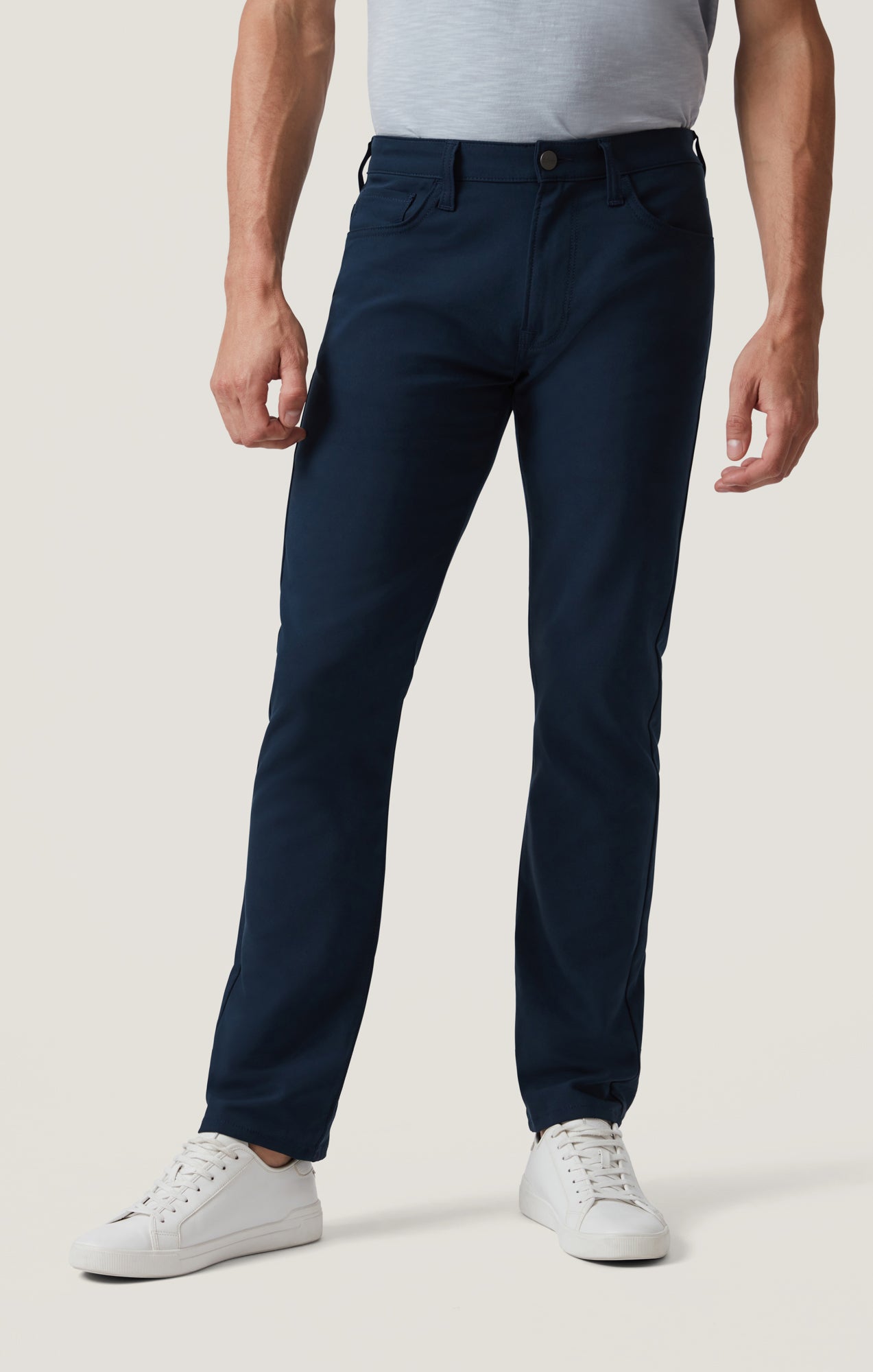34 Heritage Courage Straight Leg Commuter Pants in Navy