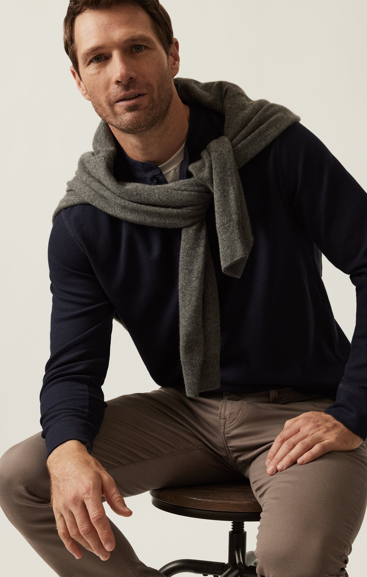 34 Heritage Long Sleeve Henley In Navy