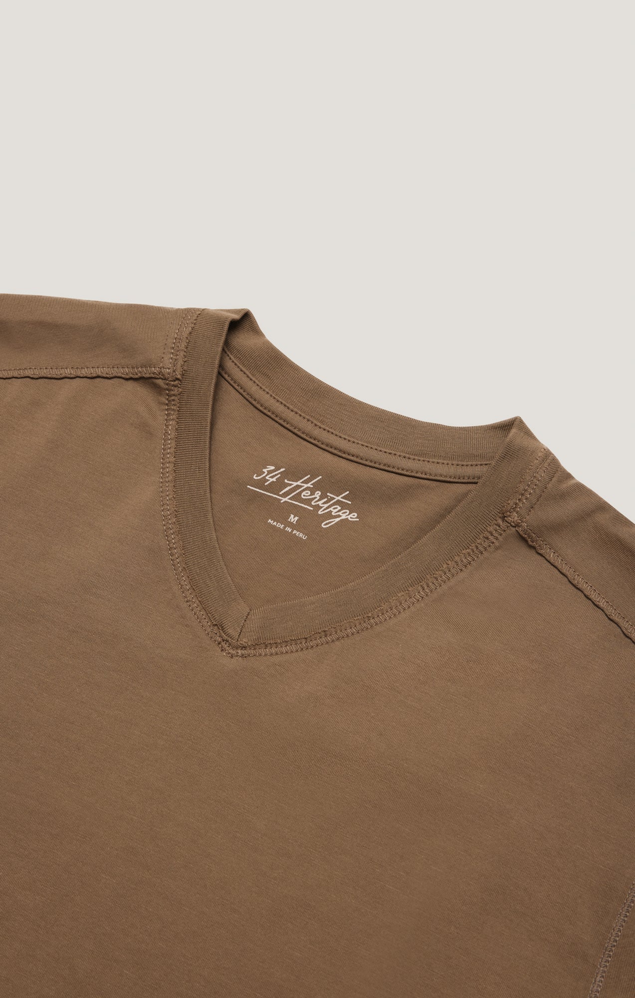 34 Heritage Deconstructed V-Neck T-Shirt In Shitake
