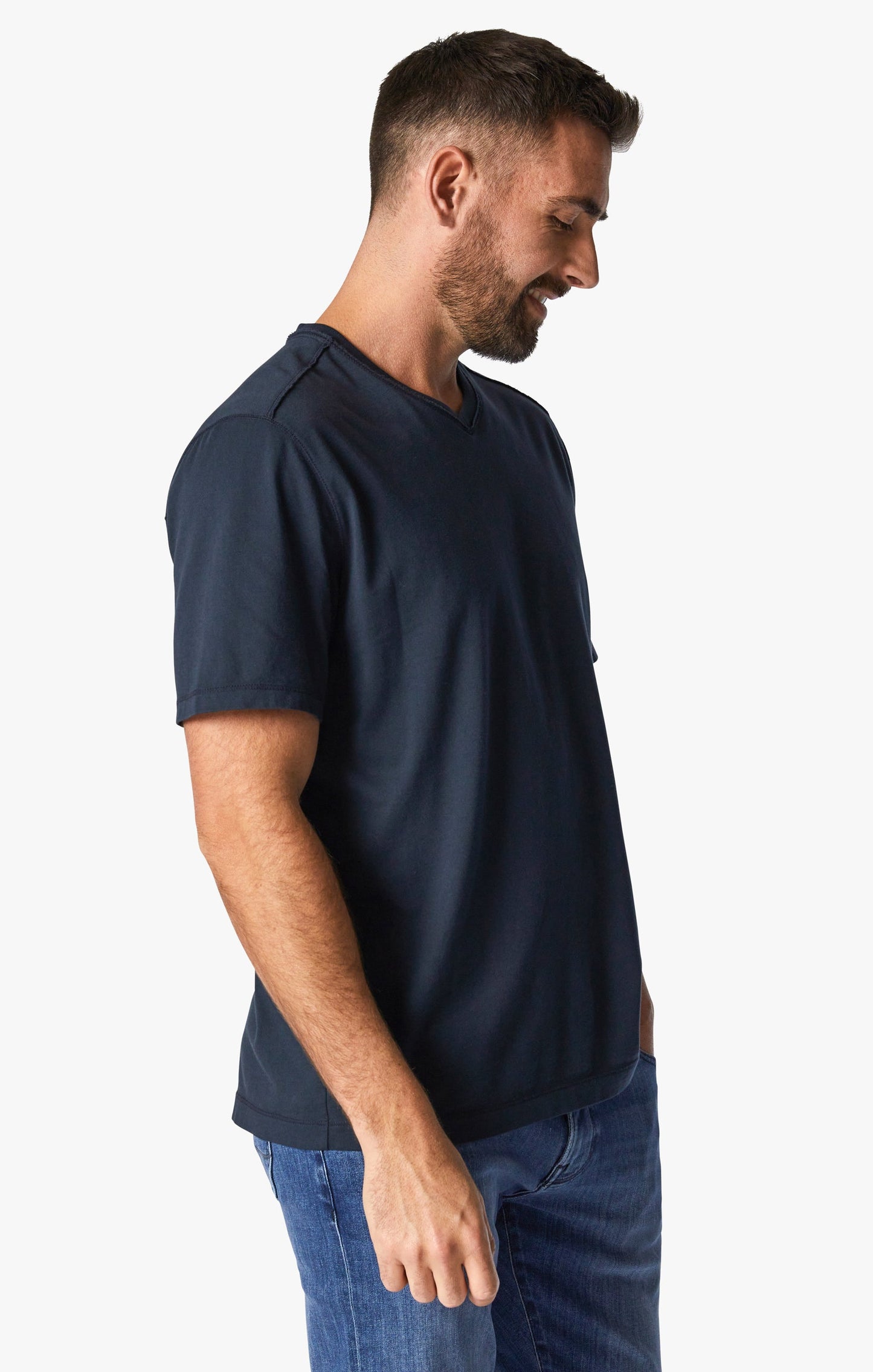 34 Heritage Deconstructed V-Neck T-Shirt in Dark Navy