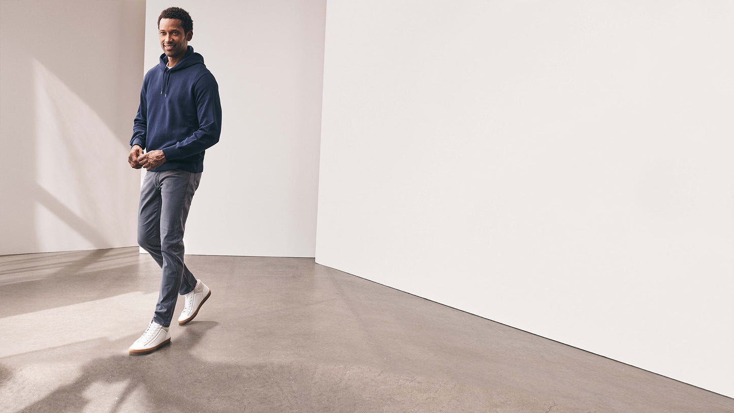 34 Heritage Courage Straight Leg Pants in Vintage Indigo Twill