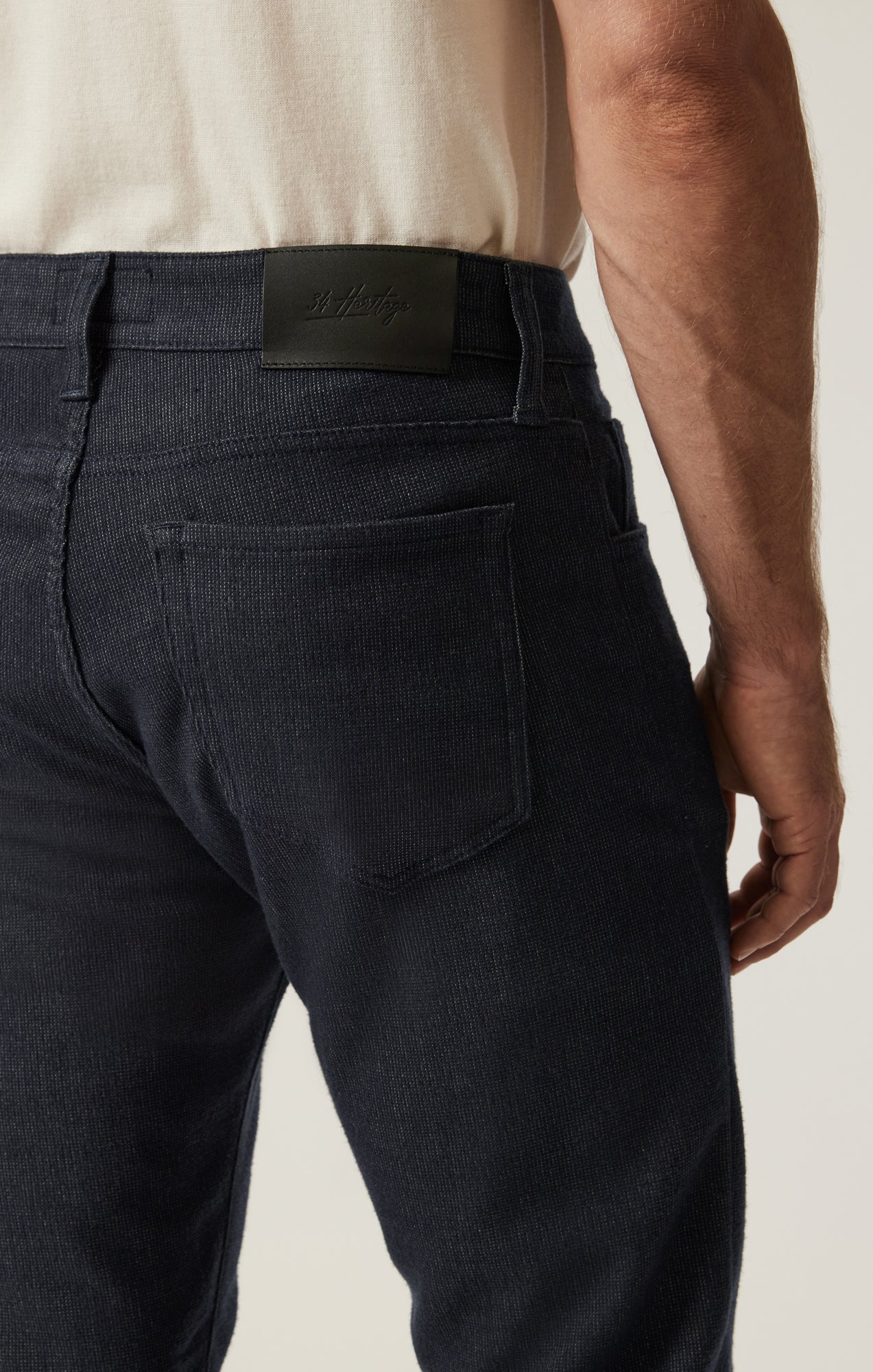 34 Heritage Courage Straight Leg Pants in Navy Fancy